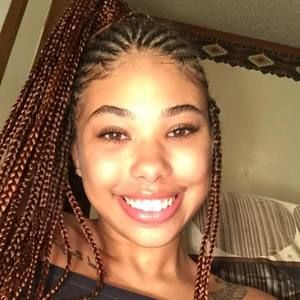 Meet your Posher, Destiny